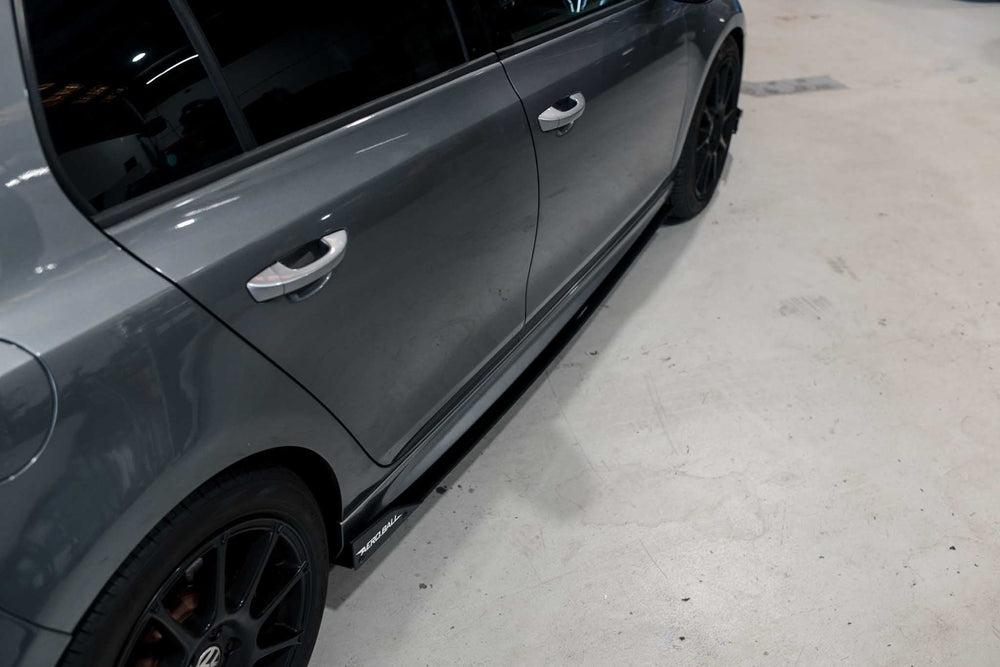 Volkswagen Golf MK6R Side Skirt Extensions